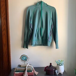 Nike Hooded Zip Up Jacket Therma-Fit